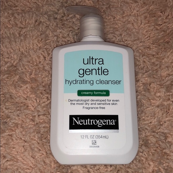 Neutrogena skincare set - Picture 2 of 5